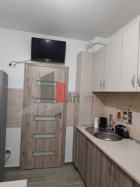 Apusului Ofer spre inchiriere apartament 2 camere si loc de parcare!Rezidential Apusului